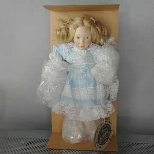 Vintage Ganz Cottage Collectibles porcelain doll